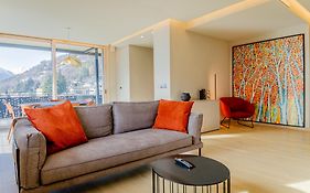 Aosta Holiday Apartments - Rayon